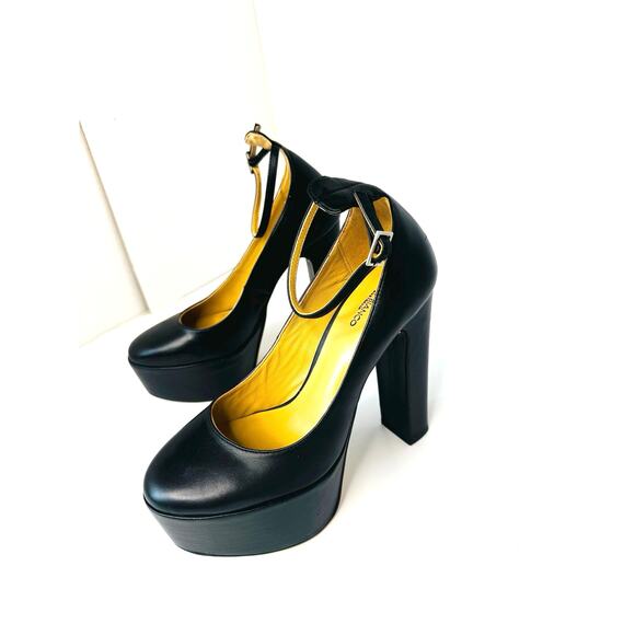 Tony Bianco Jaguar Platform Heels sz 7 Black Como Leather Ankle Strap Pump - Picture 10 of 10